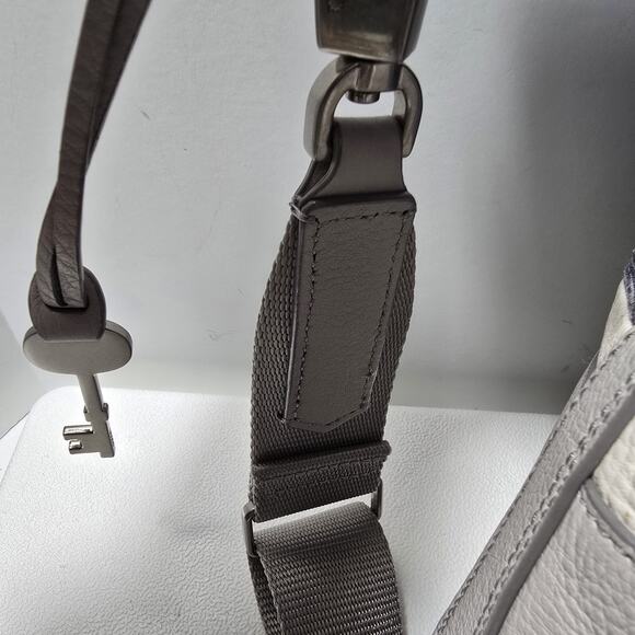 FOSSIL Maya Gray Denim Hobo Shoulder Bag Purse Pebbled Leather Fabric - Picture 5 of 16